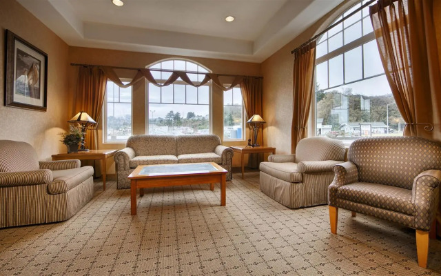 Best Western Plus Beachfrontin