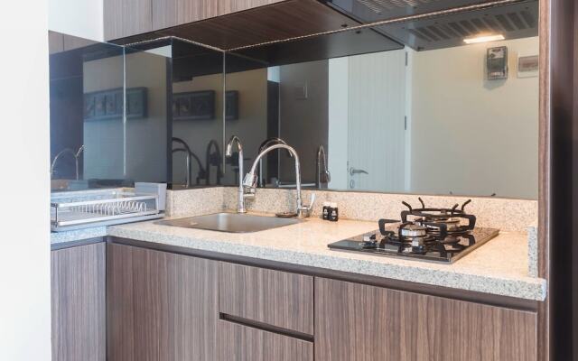 Chic And Cozy 2Br Grand Kamala Lagoon Apartment