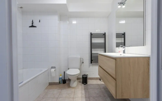 Apartment With Casino Views