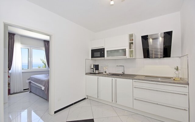 Villa Inis
