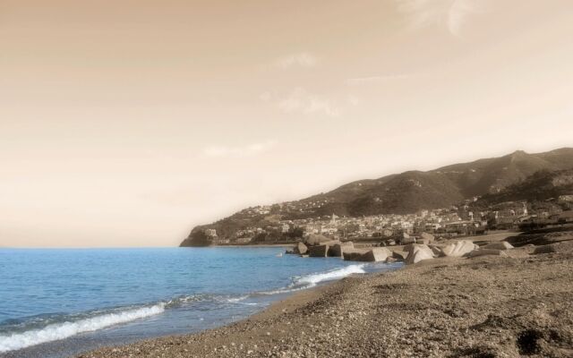 Room-michelangelo House, Bilo