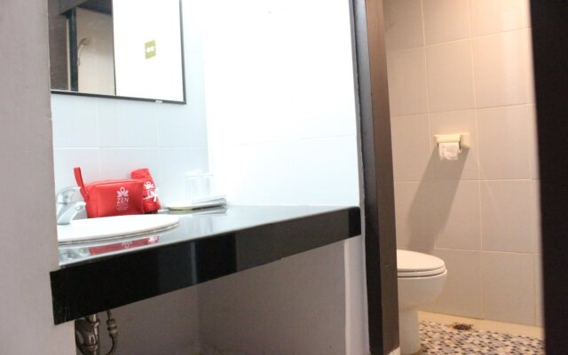 ZEN Rooms Sam Ratulangi