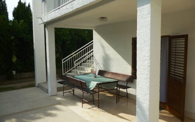 Apartments Brine Close To The Entrance To Paklenica Np