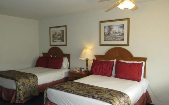Monarch Resort