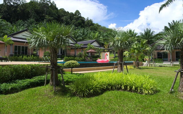 Palm Kiri Resort