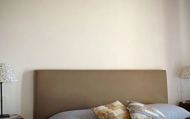 AltraVista Guest House