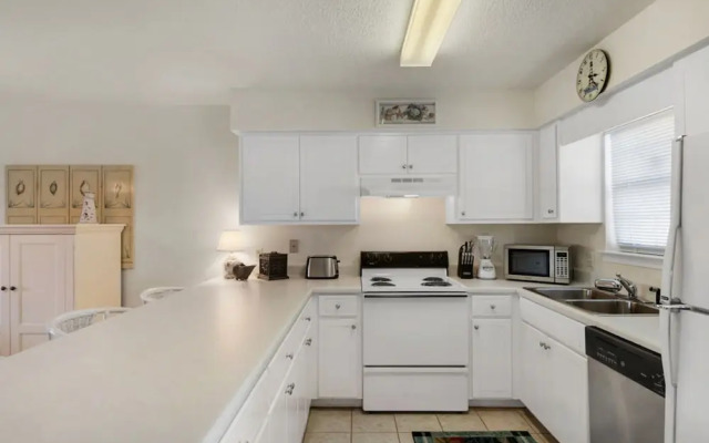 Summer Lake Townhomes 17