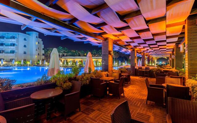 Vuni Palace Luxury Resort & Beach & Casino