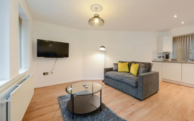 The Zone - Contemporary 2bed Luxe Apt