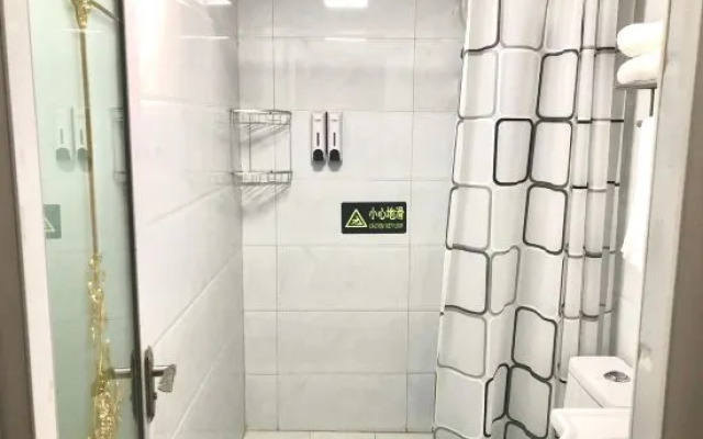 Lingshan Hotel