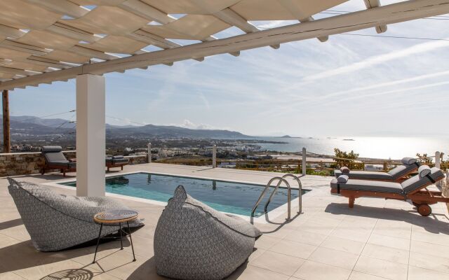 Mythology Naxos Villas & Suites