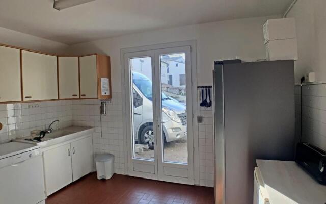 Maison Saintes-Maries-de-la-Mer, 4 pièces, 10 personnes - FR-1-475-35