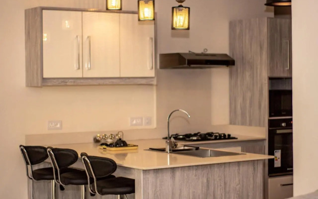 NEW LUXURY 2 Bedroom RoofTop apartment by the beach