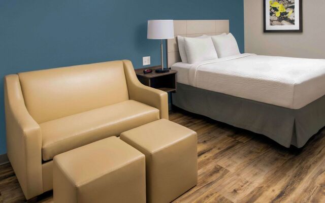 WoodSpring Suites Cherry Hill