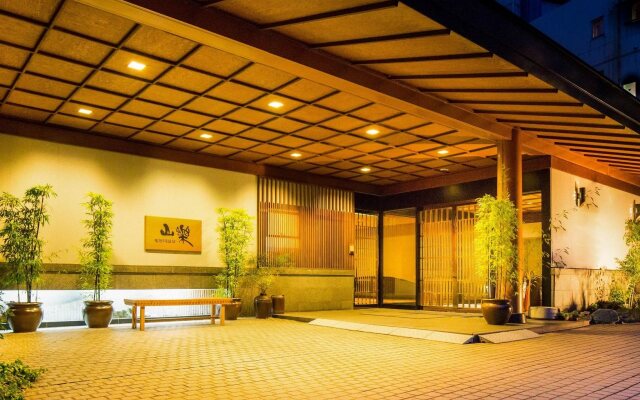 Kinugawa Onsen Sanraku