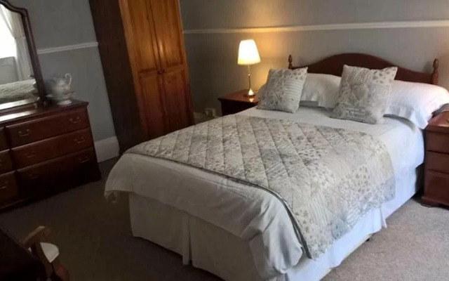 Valentine Guest House