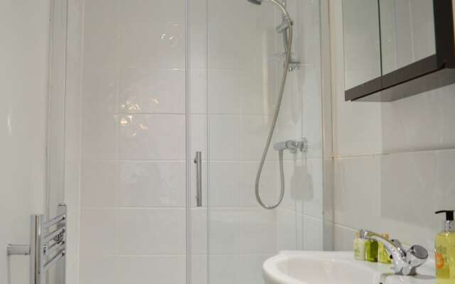 Modern 3 Bedroom House in Northen Quarter