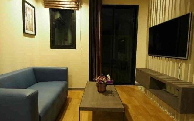 BB House Mini Suite Hotel