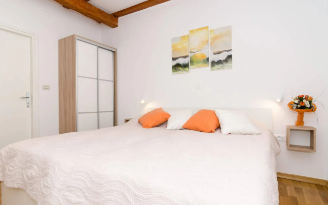 Apartments Raic