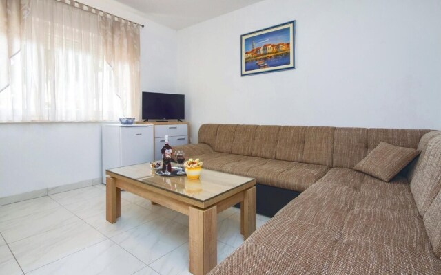 Awesome Home in Mali Rat With Wifi and 1 Bedrooms