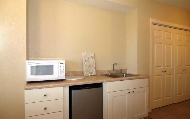 Pelican s Place LCV23