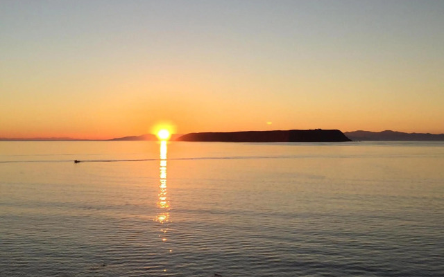 Ocean View Self-contained Apartment