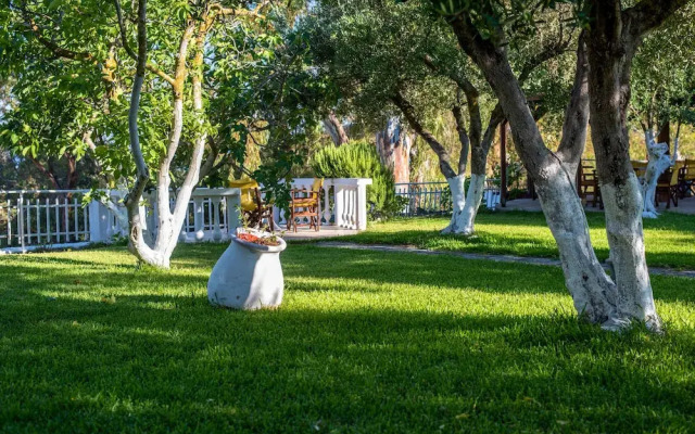 Zoumpouli Village