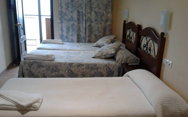 Hostal Azahar