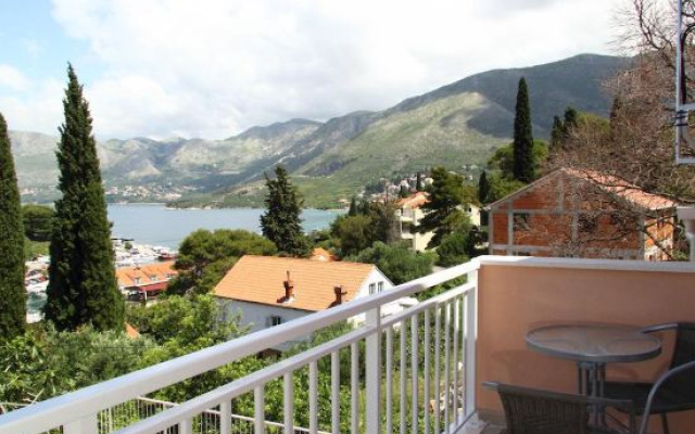 Apartments Vesna
