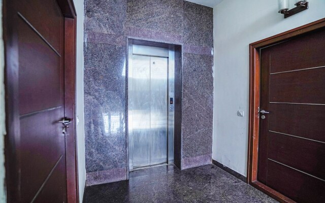FabHotel Home Tree Service Apartment