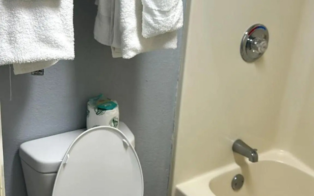 Travelodge by Wyndham Salisbury MD