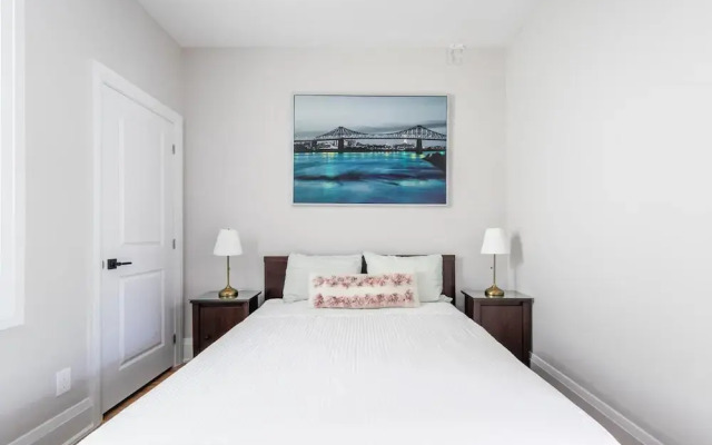 Stylish 2Br Apartment in the Heart of Hamilton