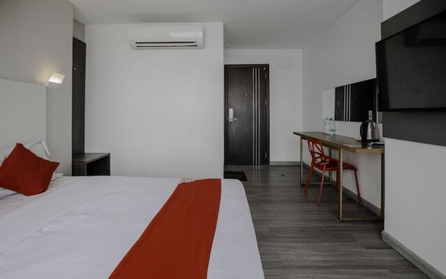 RedDoorz Plus near SM Fairview