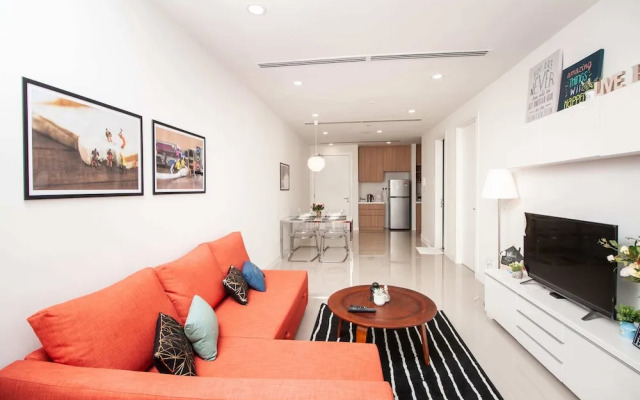 Binjai8 by Plush