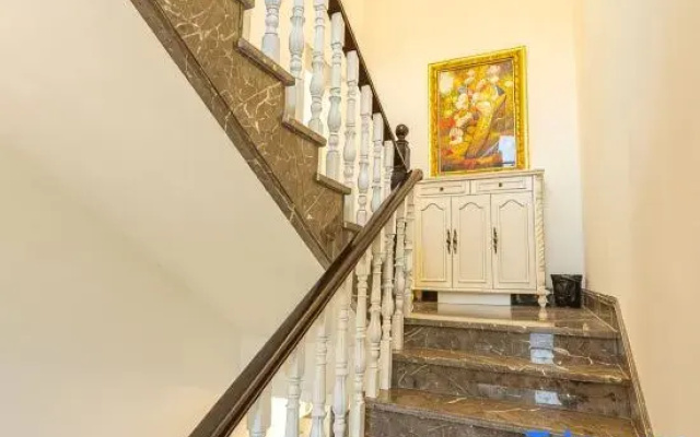 Wuhan Mengjian Garden Vacation Apartment