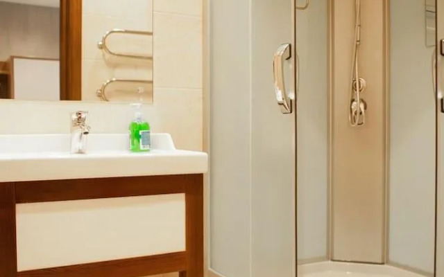 VIP House Hotel on Solnechnaya