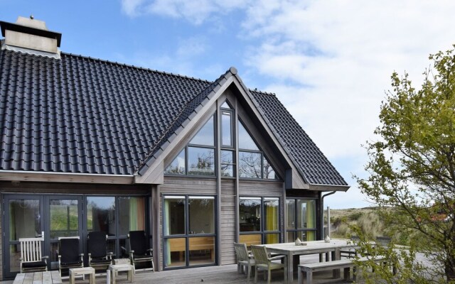 Dune Villa with Sauna on Island of Vlieland near Woods & Sea