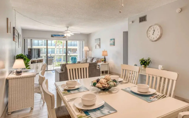 Crescent Beach Condos
