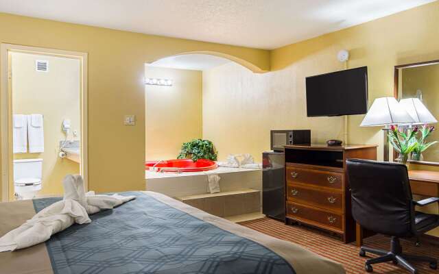 Econo Lodge Jacksonville near Little Rock Air Force Base