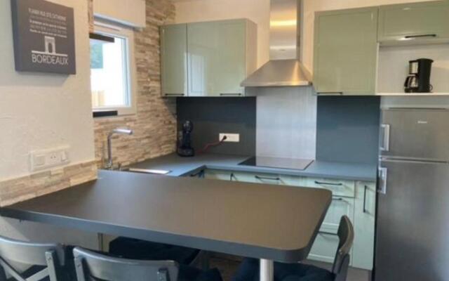 Apt with GARDEN 400m from the BEACH