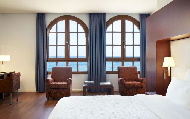 Le Meridien Ra Beach Hotel & Spa