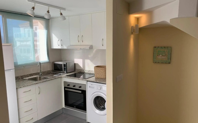 Chalet a estrenar - Playa Oliva Nova. Piscina & Padel