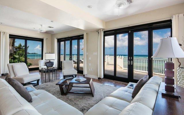 KiToCay Villa by Grand Cayman Villas & Condos