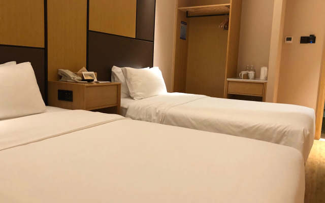Ji Hotel Shanghai Pudong Airport Chengnan Road
