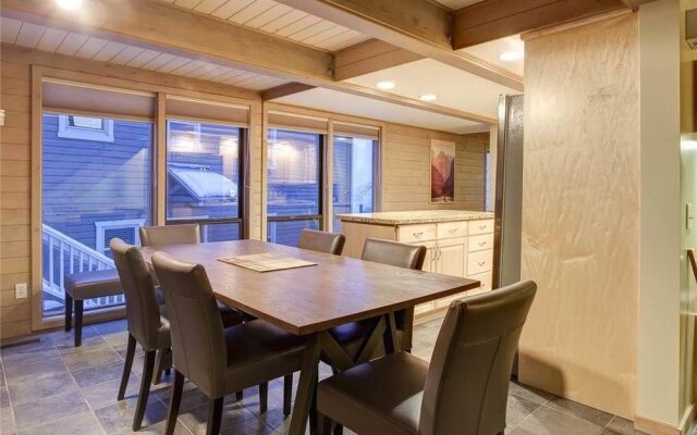 1120 Empire Avenue Private Home by Alpine Ski Properties