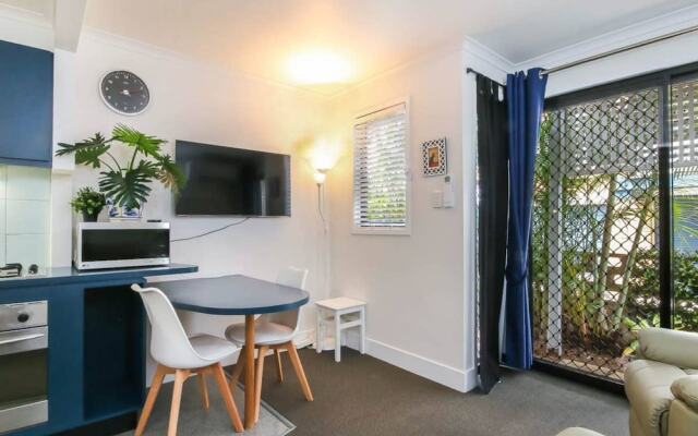 Beautiful Studio In Great Leafy Location