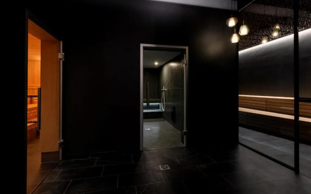 AVES Hotel & Apartment Arosa