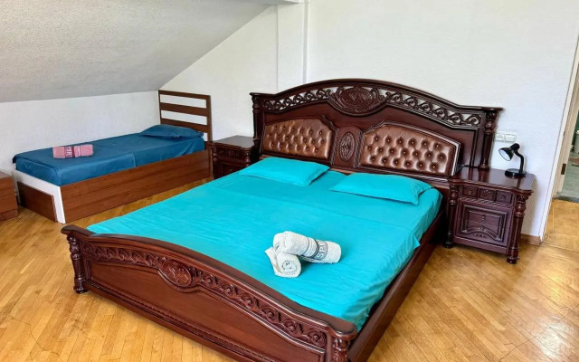 Emma Hostel