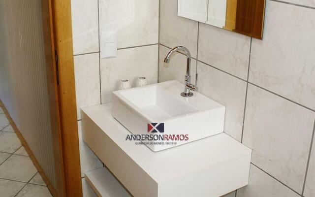 1075 - Praia De Bombinhas Locacao De Temporada