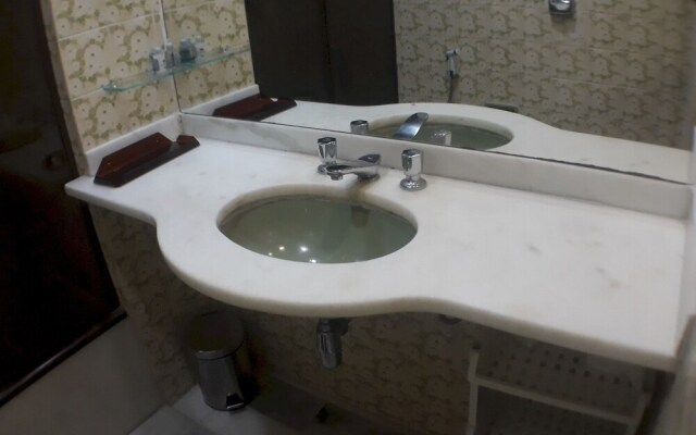 Gohouse - Alberto 103